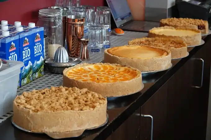Einstein Kuchentheke im Restaurant Ulm
